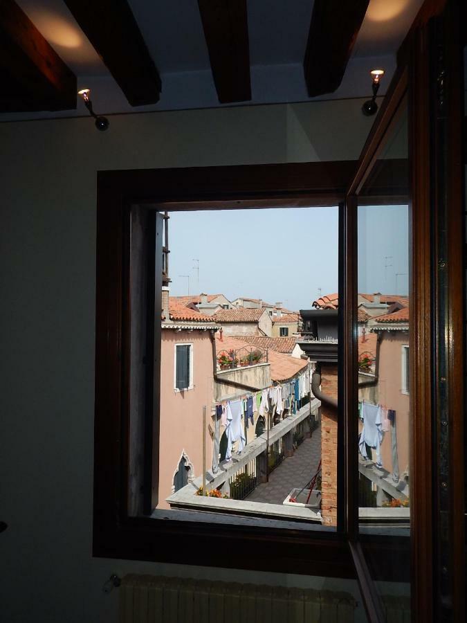 Romantic Escapade In Venice Apartment Exterior photo